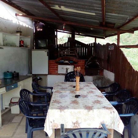 Bungalows Zdravets Берковица Екстериор снимка