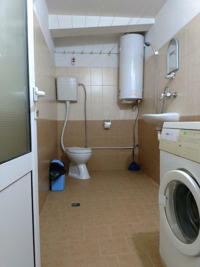 Bungalows Zdravets Берковица Екстериор снимка